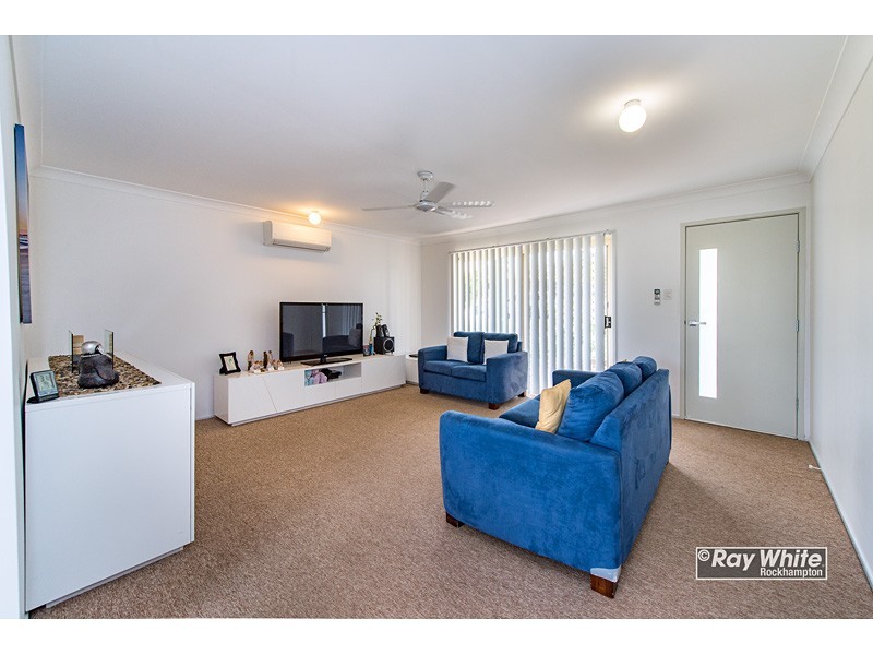 8 Ames Street, Kawana QLD 4701