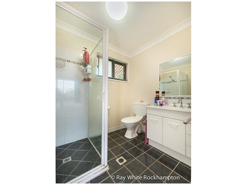 5 Zamia Way, Gracemere QLD 4702