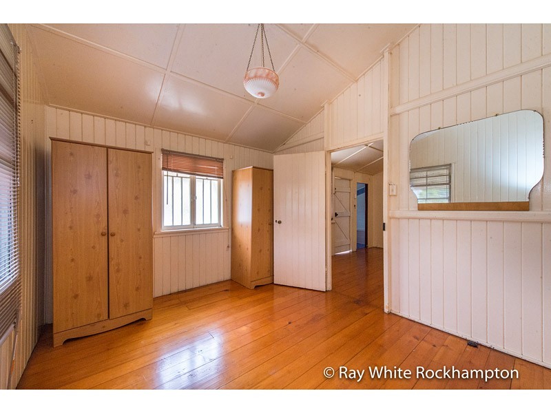18 Mansfield Street, Wandal QLD 4700