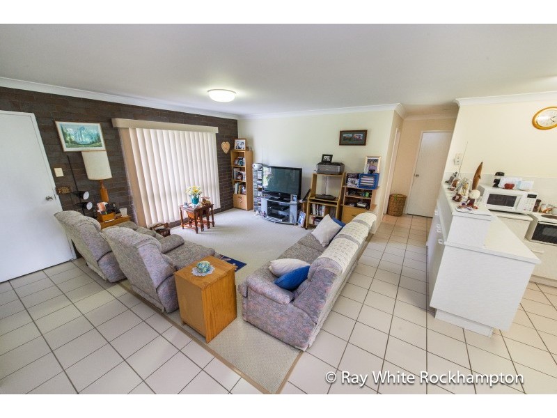 114 Fons Drive, Glendale QLD 4711