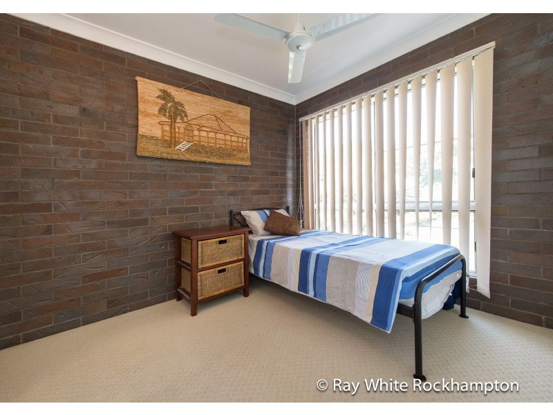 114 Fons Drive, Glendale QLD 4711