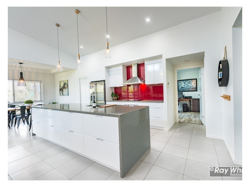 31 Inverary Way, Rockyview QLD 4701