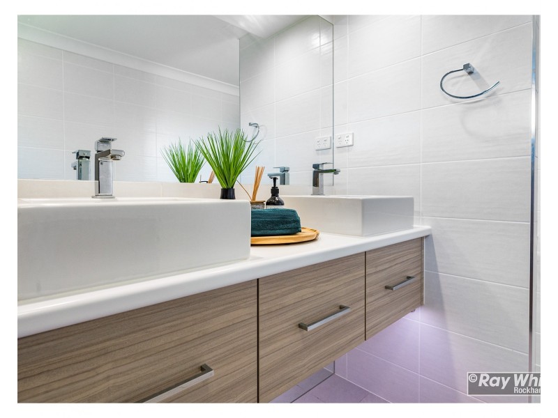 31 Inverary Way, Rockyview QLD 4701