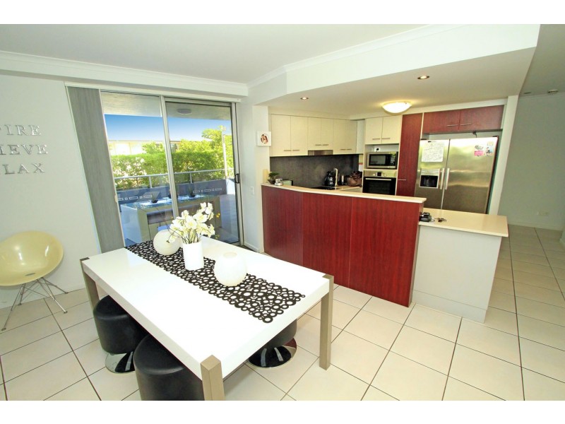 103/6-8 Victoria Parade, Rockhampton City QLD 4700