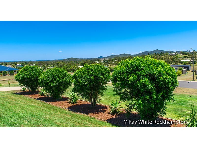 96 Perrott Drive, Rockyview QLD 4701