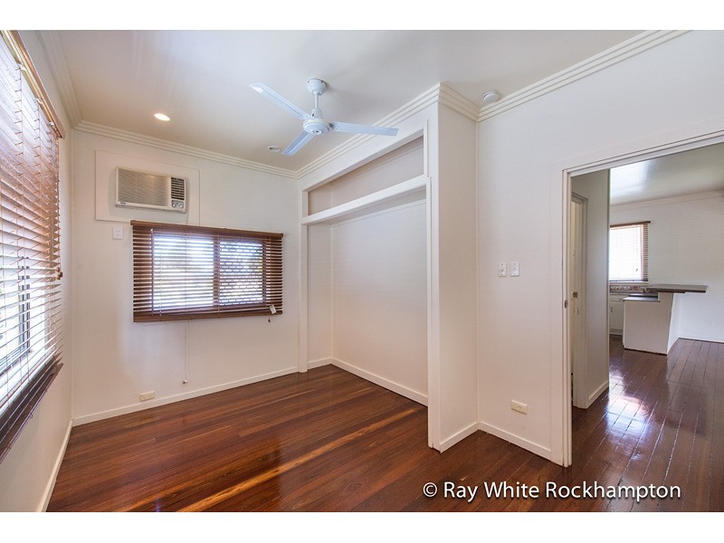 12 Underwood Street, Park Avenue QLD 4701