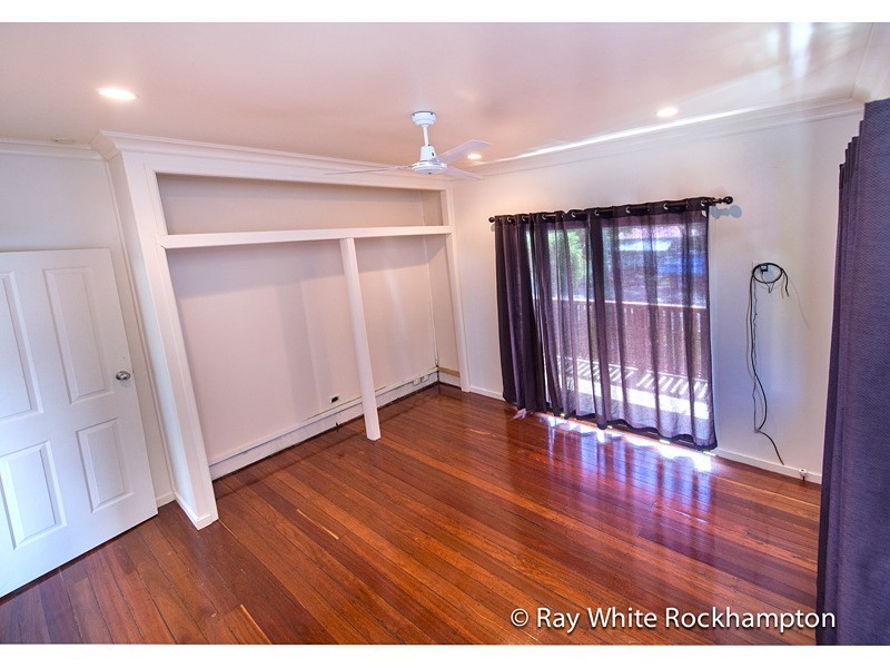 12 Underwood Street, Park Avenue QLD 4701