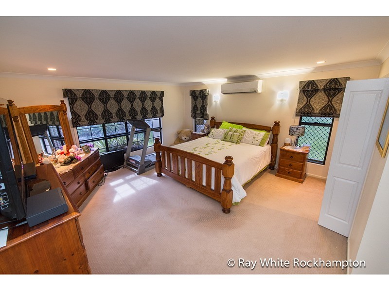 89 Julie Anne Drive, Glendale QLD 4711