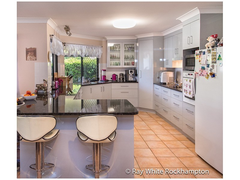 89 Julie Anne Drive, Glendale QLD 4711