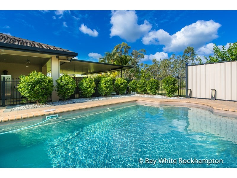 89 Julie Anne Drive, Glendale QLD 4711