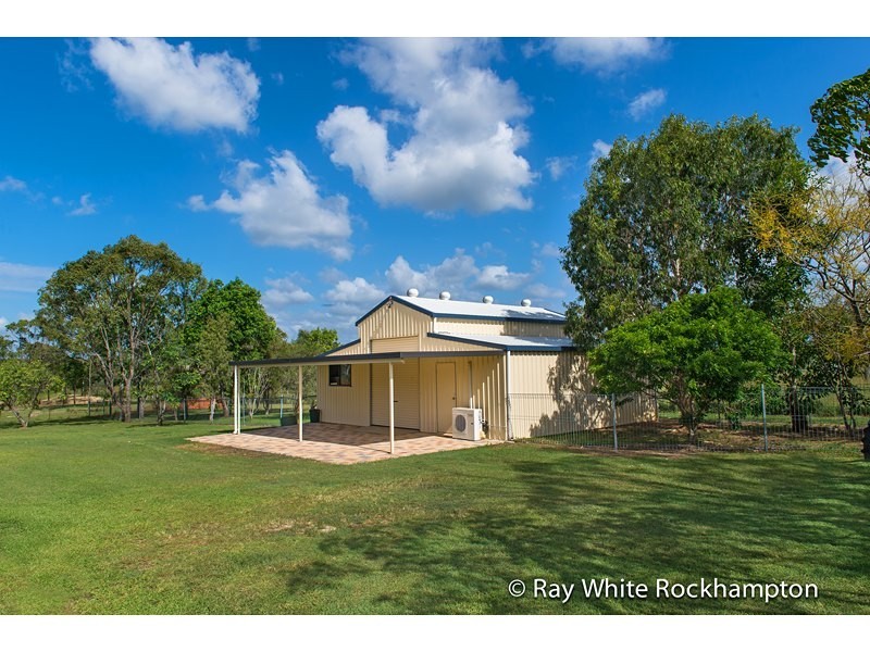 89 Julie Anne Drive, Glendale QLD 4711