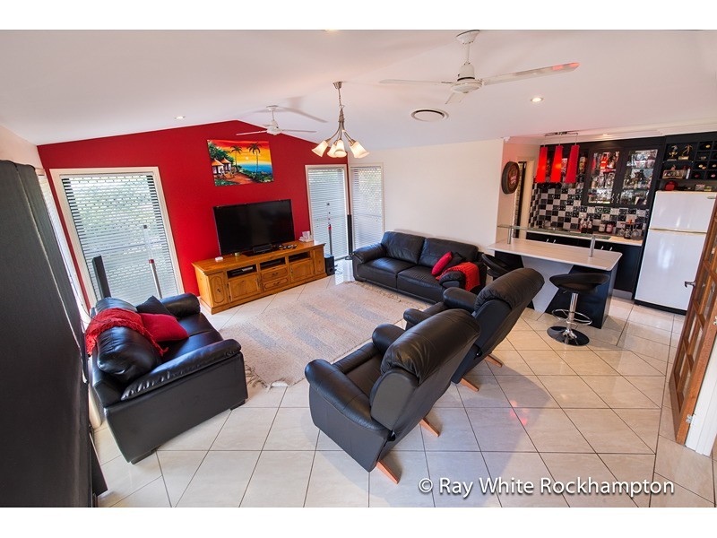 10 Rebecca Close, Rockyview QLD 4701