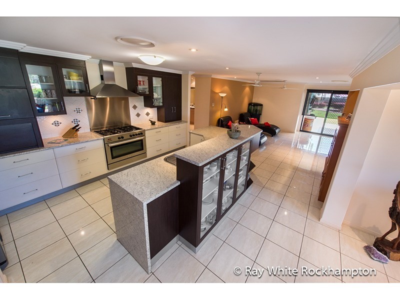 10 Rebecca Close, Rockyview QLD 4701