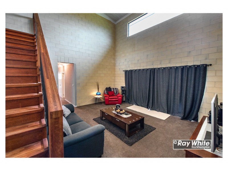 138 Constance Avenue, Rockyview QLD 4701