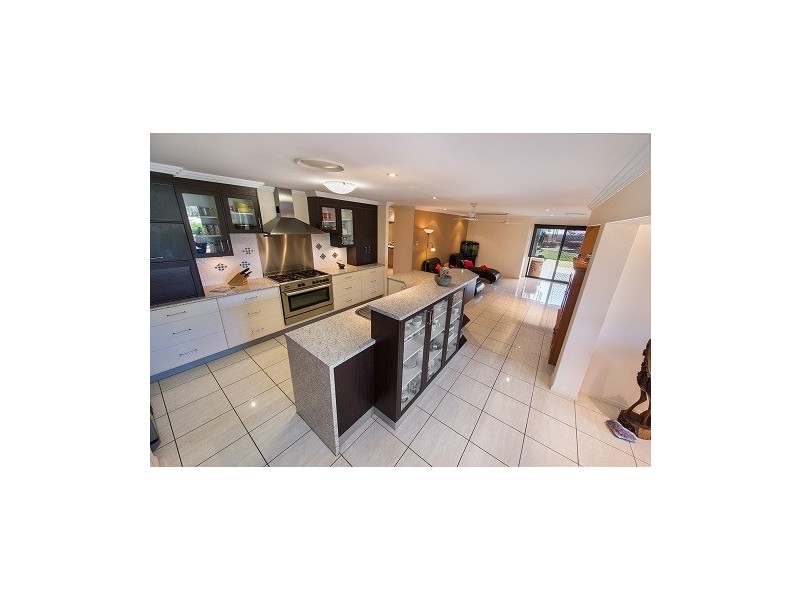 10 Rebecca Close, Rockyview QLD 4701