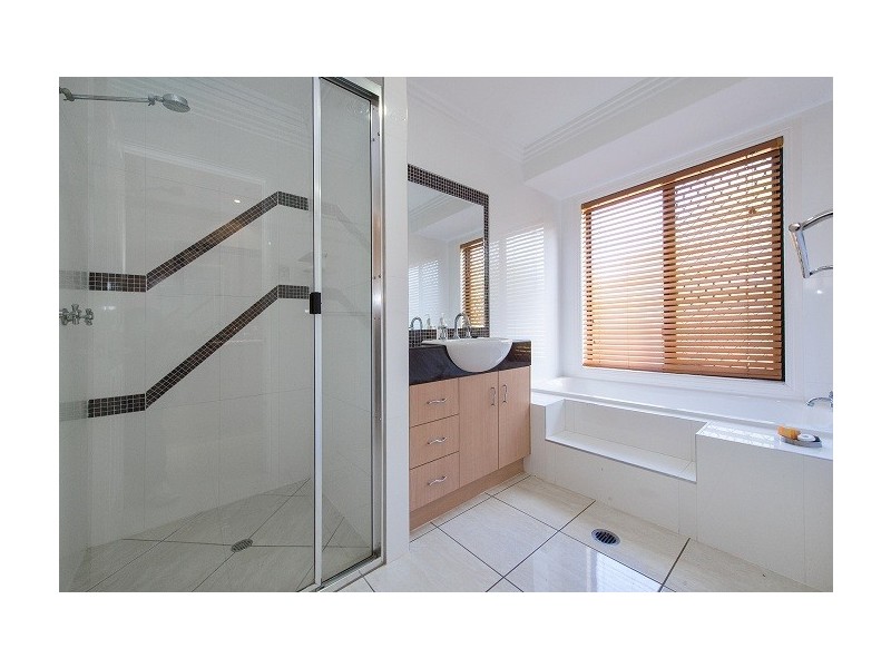 10 Rebecca Close, Rockyview QLD 4701