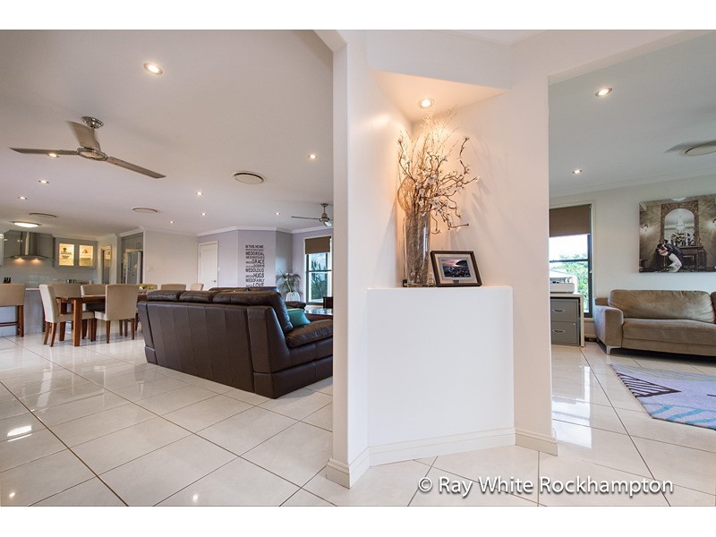 23 Connemara Drive, Kawana QLD 4701