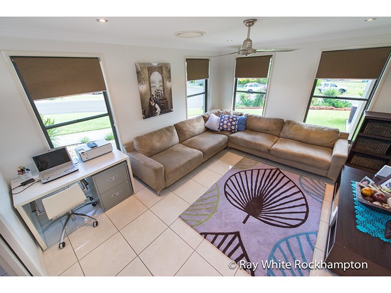 23 Connemara Drive, Kawana QLD 4701