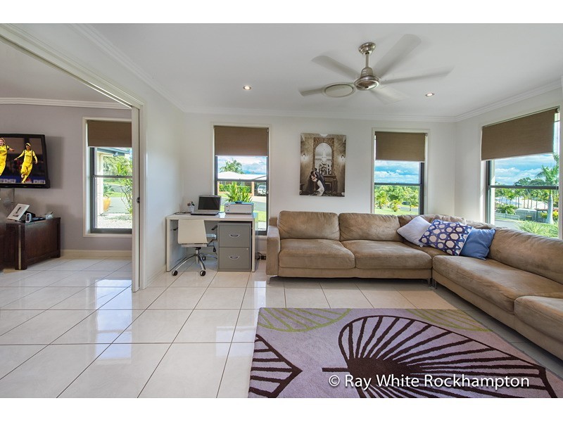 23 Connemara Drive, Kawana QLD 4701