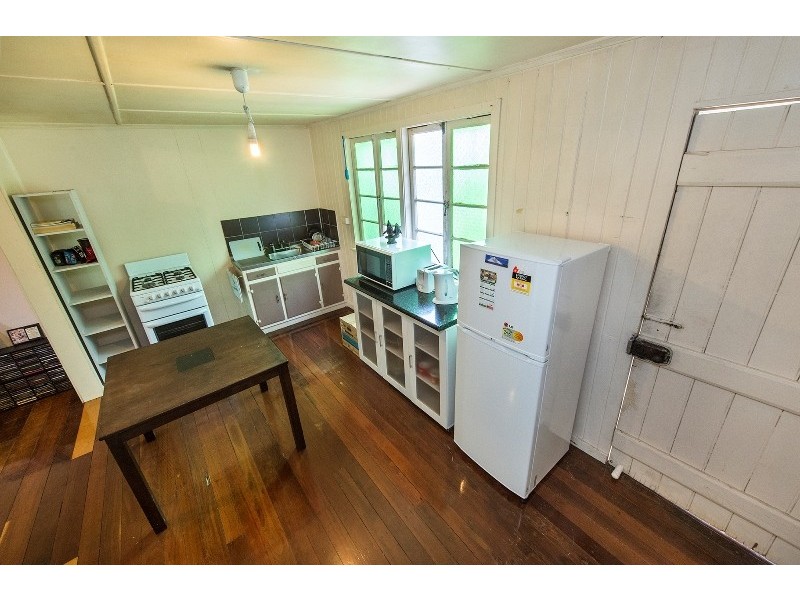 1/99 Princess Street, Berserker QLD 4701