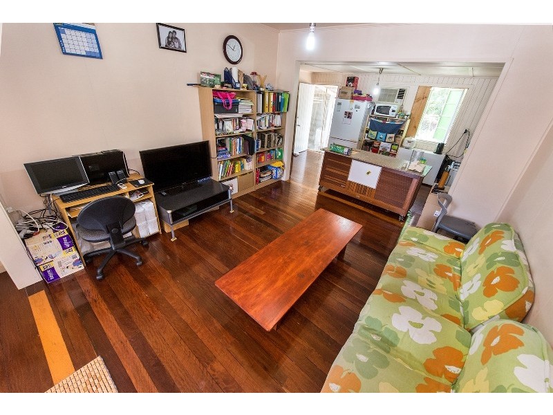 1/99 Princess Street, Berserker QLD 4701