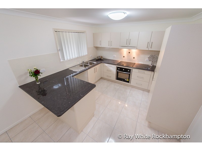 1/191 Rush Street, Koongal QLD 4701