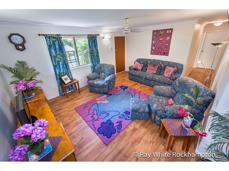 363 Reid Road, Alton Downs QLD 4702