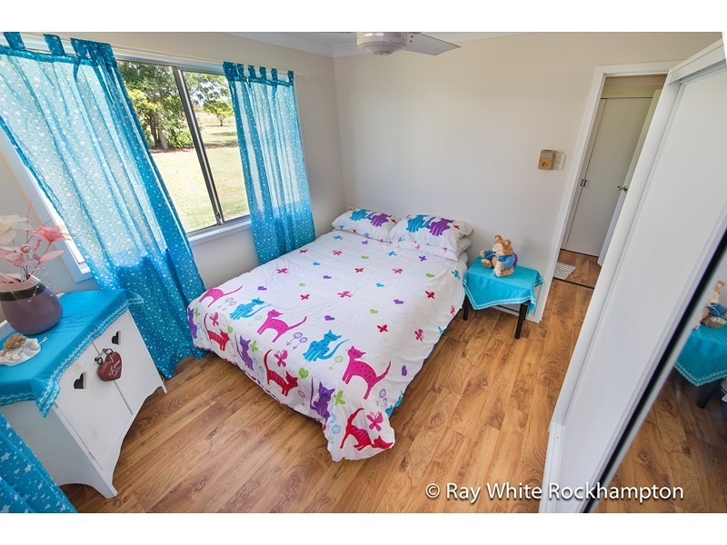 363 Reid Road, Alton Downs QLD 4702