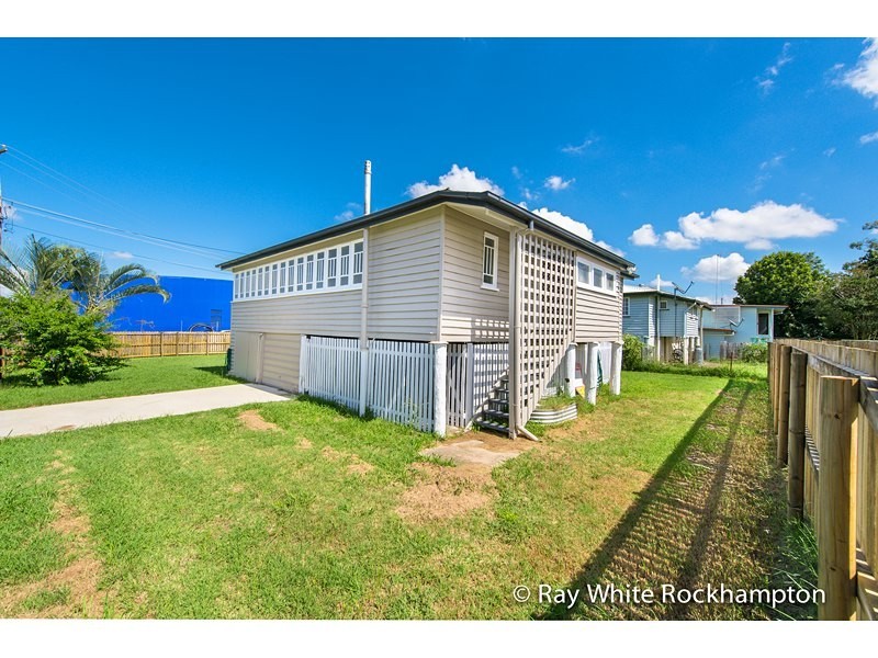 113 Livingstone Street, Berserker QLD 4701