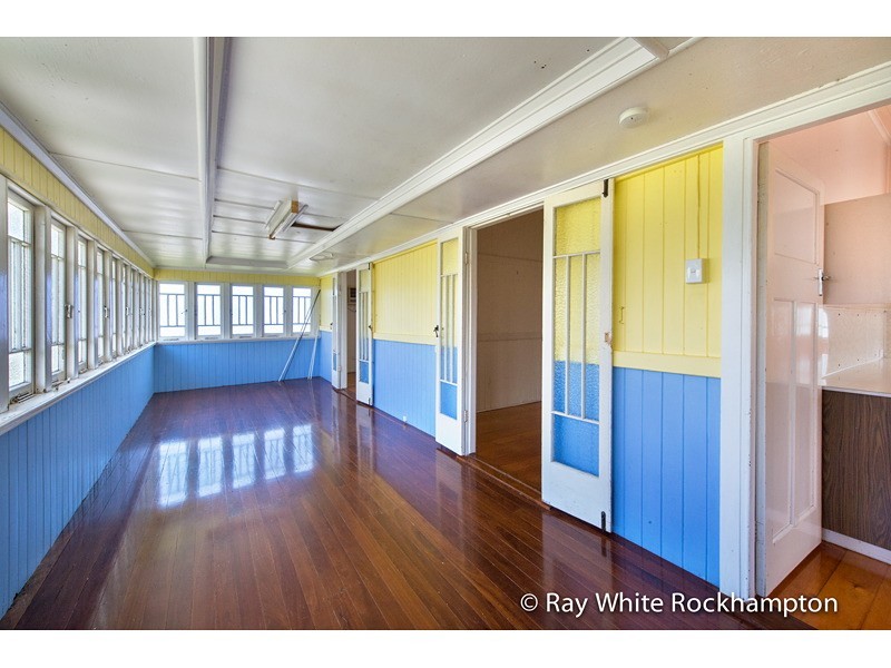 113 Livingstone Street, Berserker QLD 4701