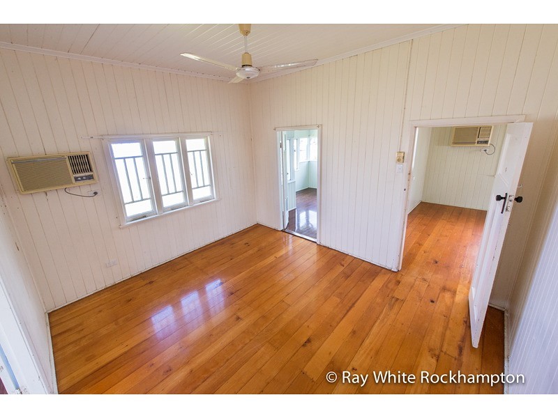 113 Livingstone Street, Berserker QLD 4701