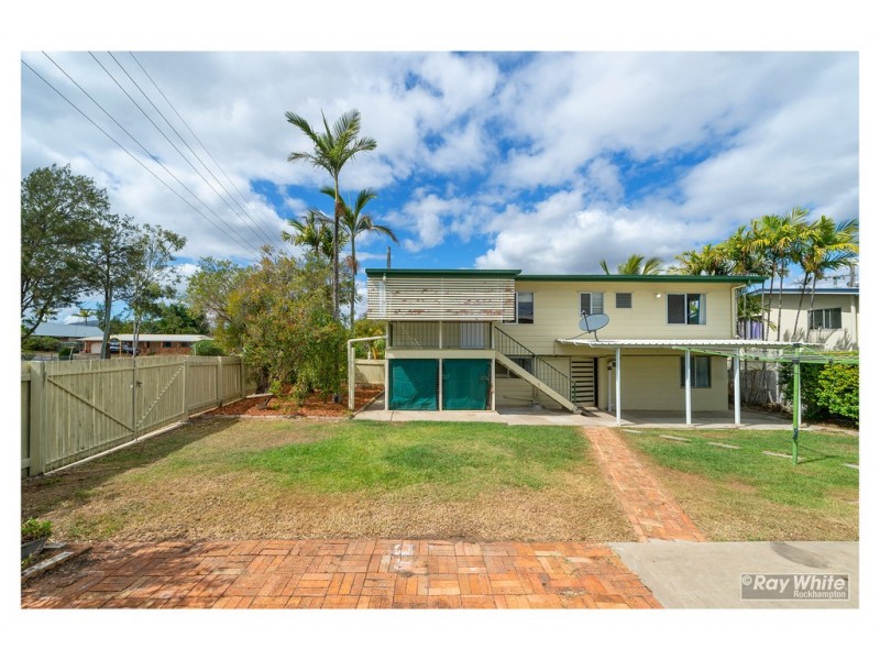 2 Westmoreland Street, Kawana QLD 4701