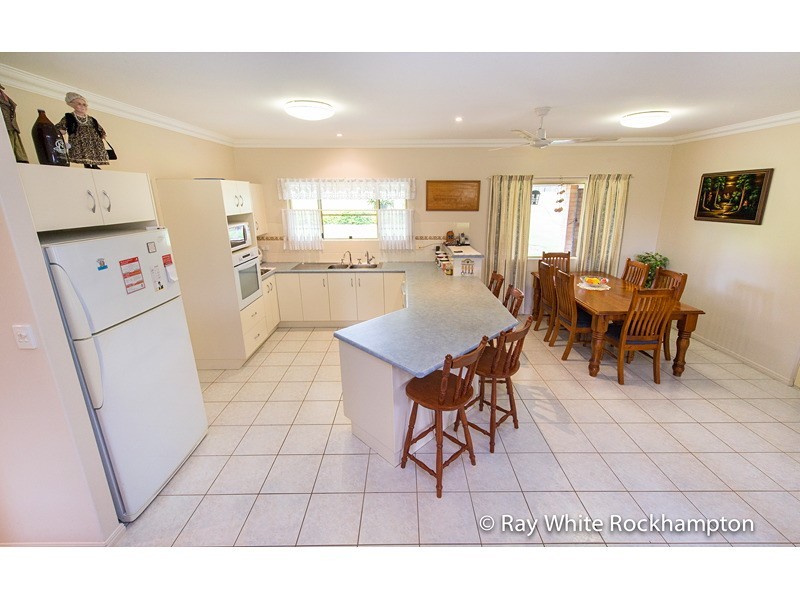 272 Raspberry Creek Road, Kunwarara QLD 4702