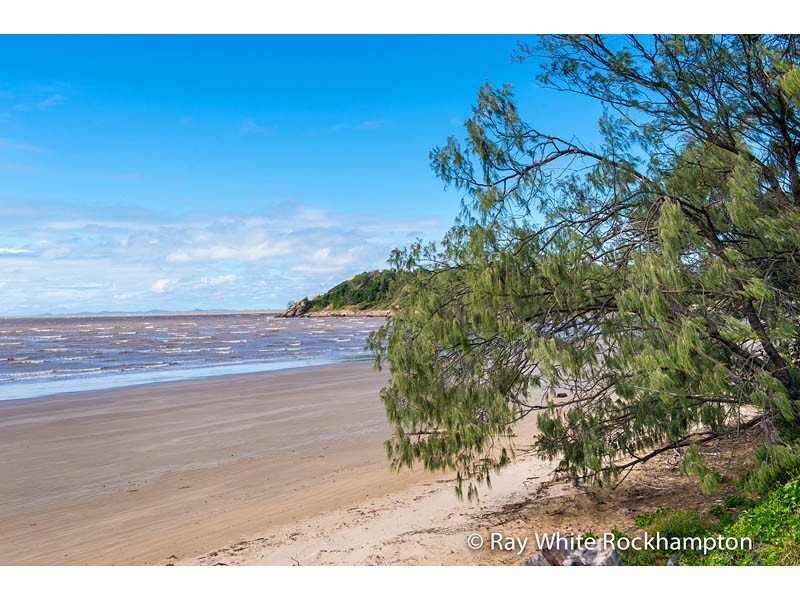 64 Schofield Parade, Keppel Sands QLD 4702