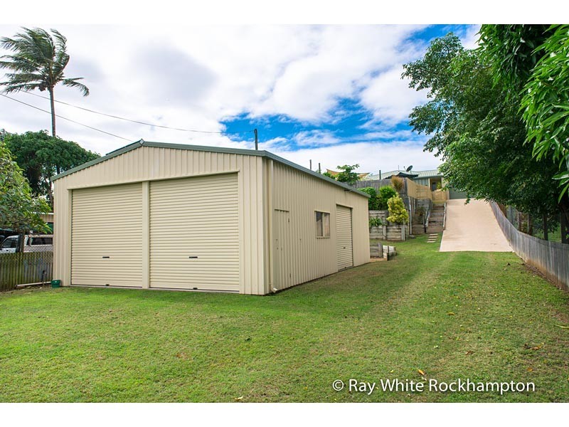 64 Schofield Parade, Keppel Sands QLD 4702