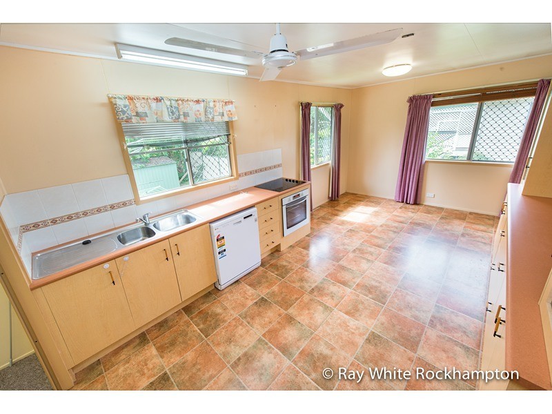 273 Elphinstone Street, Koongal QLD 4701