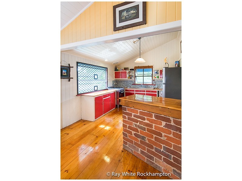 165 Cruikshank Street, Frenchville QLD 4701