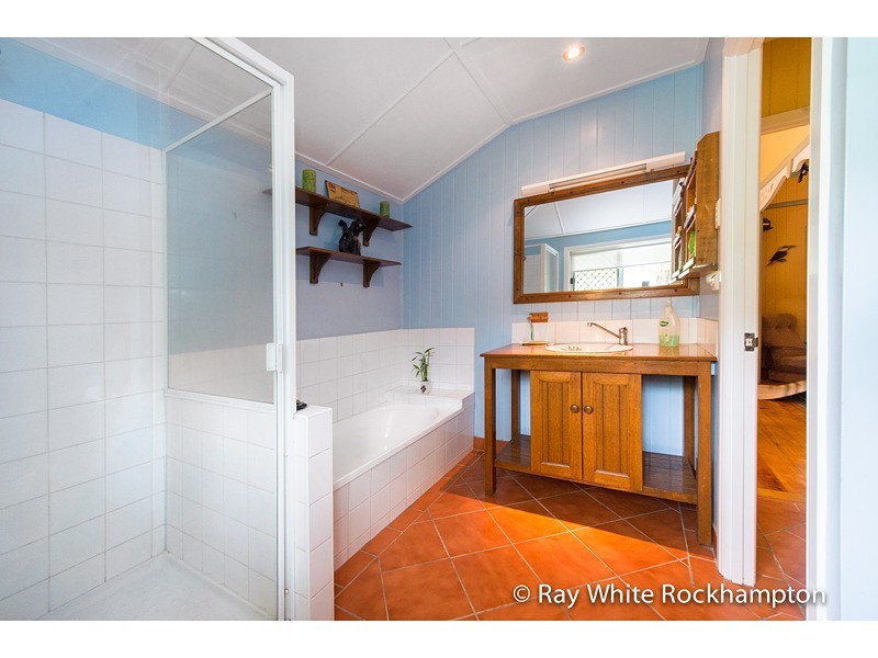 165 Cruikshank Street, Frenchville QLD 4701