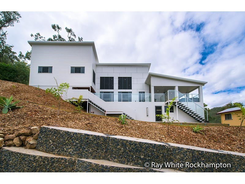 19 Frenchman’s Lane, Frenchville QLD 4701