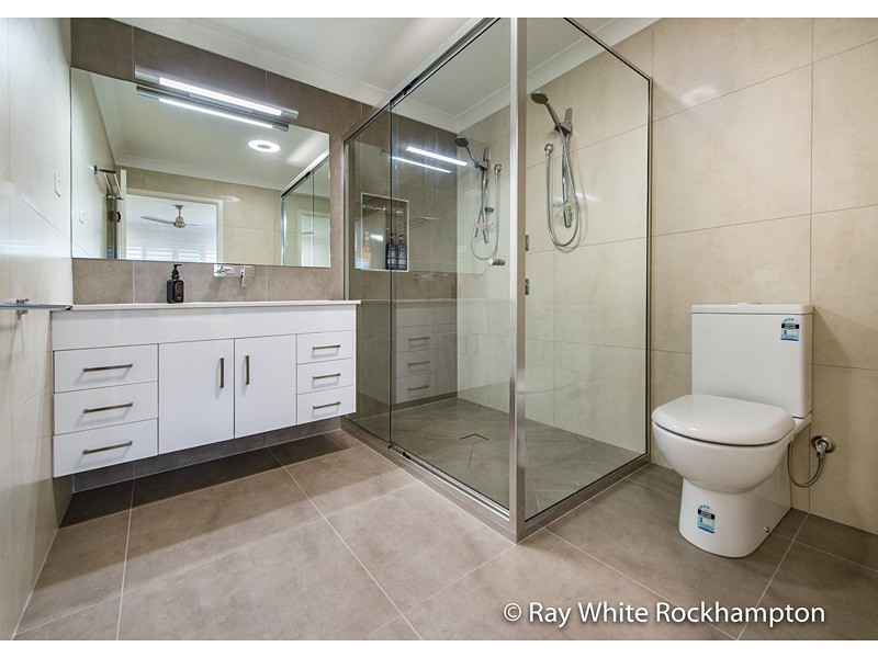 19 Frenchman’s Lane, Frenchville QLD 4701