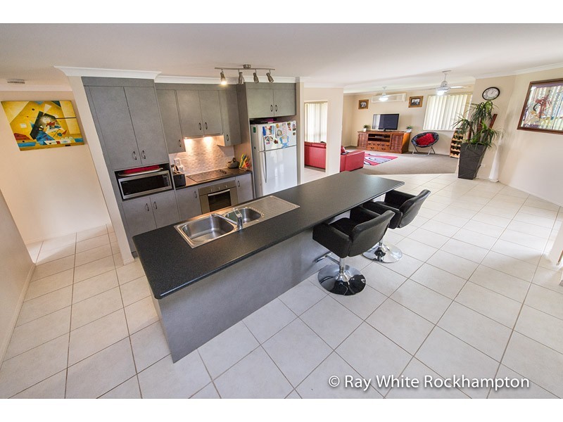 1 Doongarra Crescent, Gracemere QLD 4702