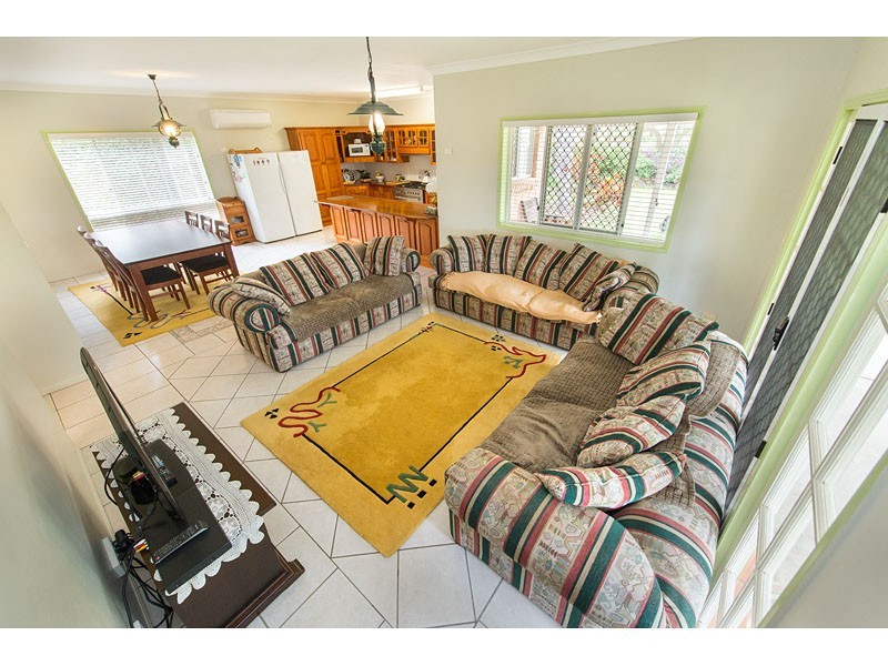 49 Angela Road, Rockyview QLD 4701