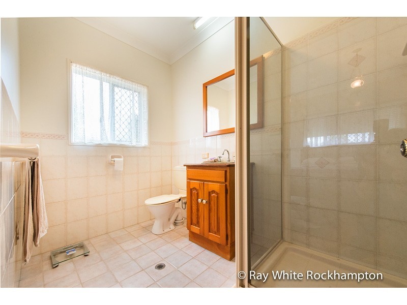 49 Angela Road, Rockyview QLD 4701