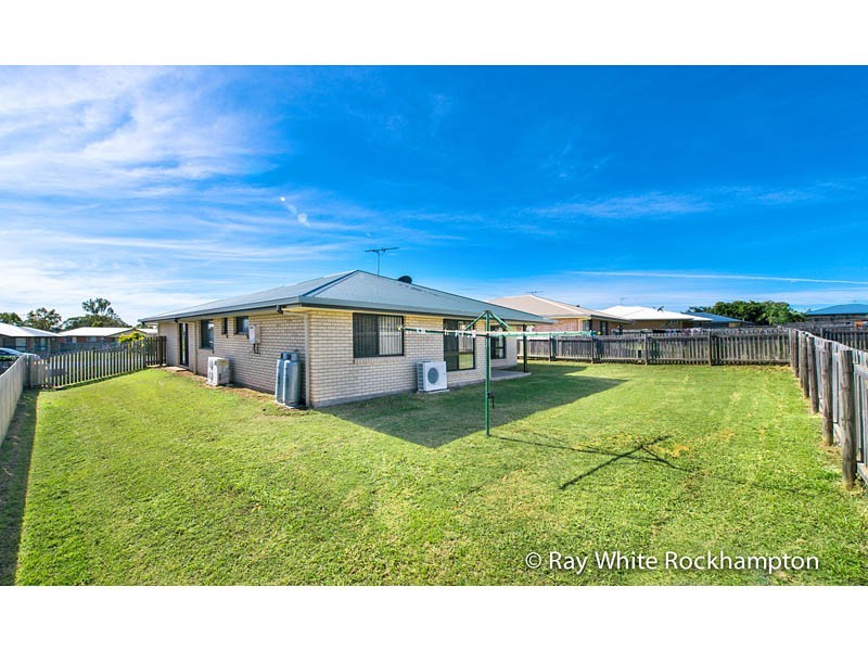 37 Seonaid Place, Gracemere QLD 4702
