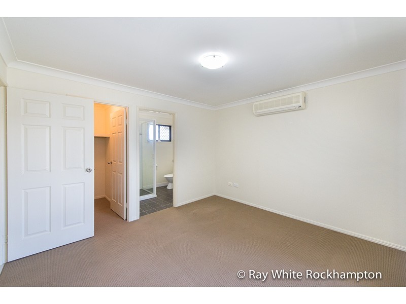 37 Seonaid Place, Gracemere QLD 4702