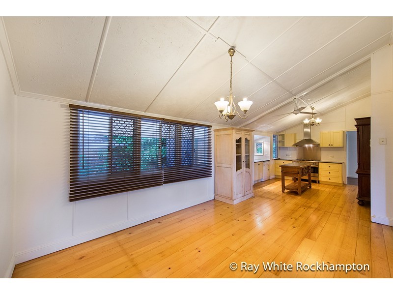 282 Denham Ext Street, The Range QLD 4700