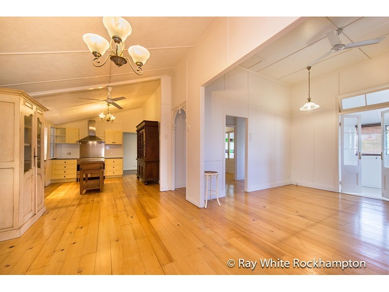 282 Denham Ext Street, The Range QLD 4700