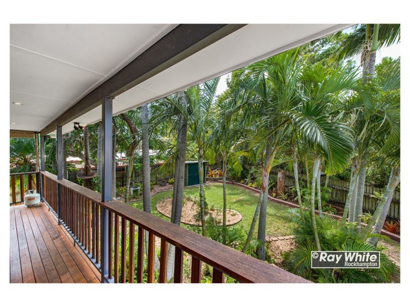 4 Beal Avenue, Frenchville QLD 4701