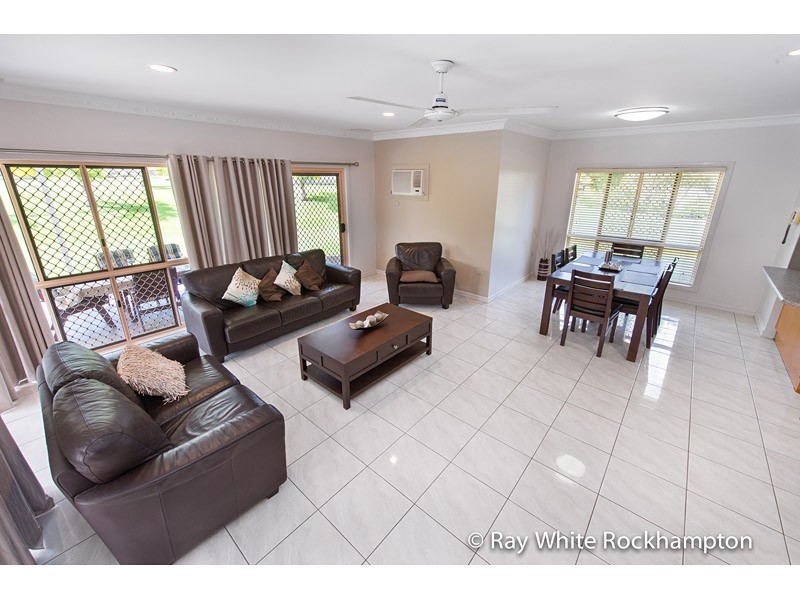 24 Brady Close, Glenlee QLD 4711