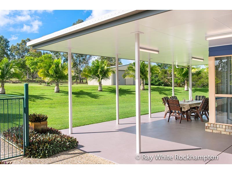 24 Brady Close, Glenlee QLD 4711
